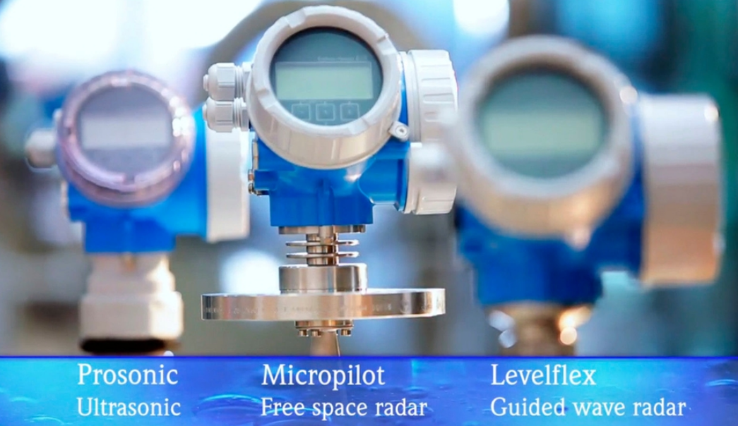 Radar Level Transmitters versus Ultrasonic Level Transmitters: Which is the Right Choice for You?